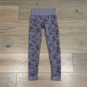 GYMSHARK Lavender Gray Camo Adapt Seamless Gym Workout Leggings Pants Size XS